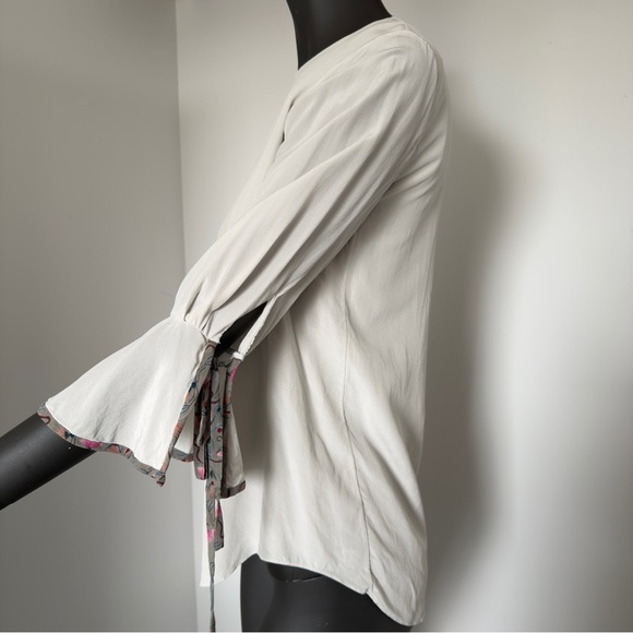 🪽Chloé Silk Blouse with Bell Tie Sleeves - Storm Grey - Size S - Picture 3 of 11